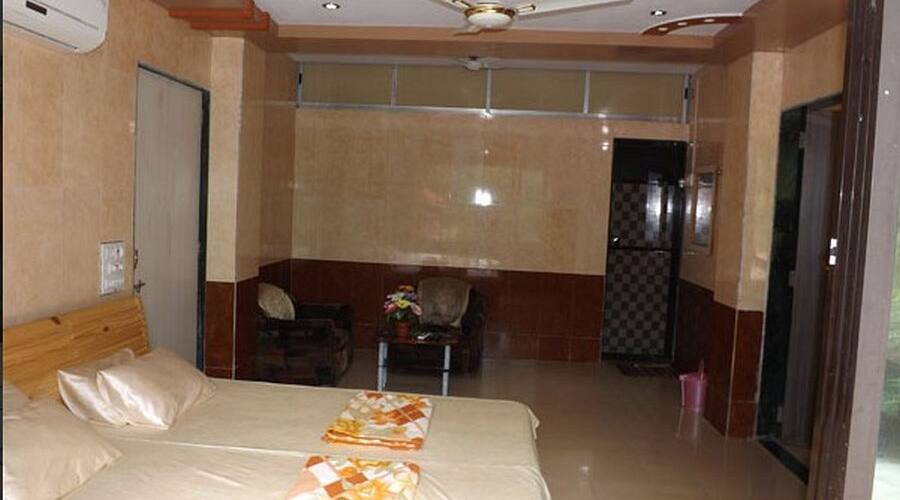 Hotel Harihareshwar Om Shree, Harihareshwar 2